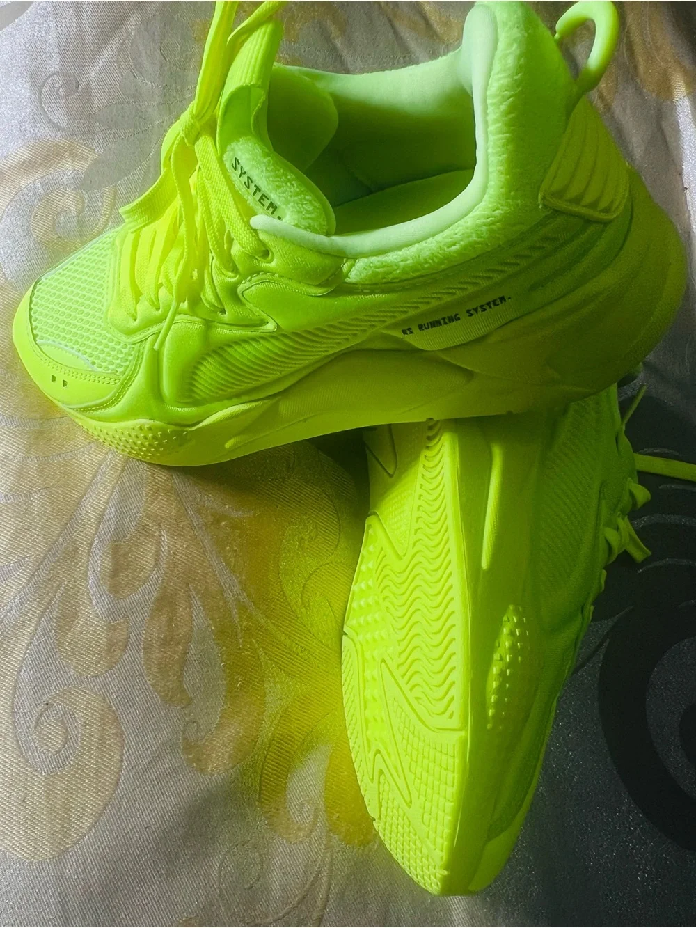 Puma RS-X Yellow Alert Neon Sneakers Womens Size 6.5 Chunky Running Shoes